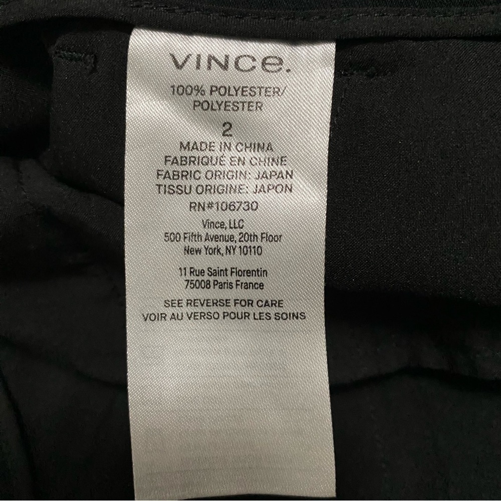 Vince Pleat Front Short - Size 2 - Picture 11 of 13